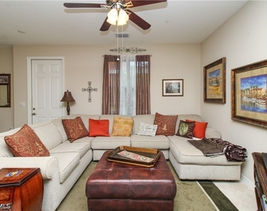 9054 Capistrano Street N - Photo Thumbnail 18