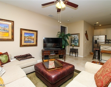 9054 Capistrano Street N - Photo Thumbnail 19