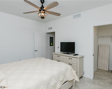 6023 Ellerston Circle - Photo Thumbnail 39