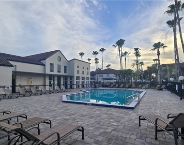 3407 Winkler Avenue - Photo Thumbnail 16