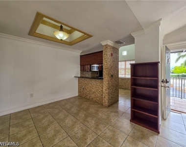 3407 Winkler Avenue - Photo Thumbnail 5
