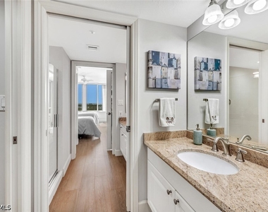 6849 Grenadier Boulevard - Photo Thumbnail 26
