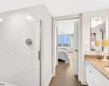 6849 Grenadier Boulevard - Photo Thumbnail 27