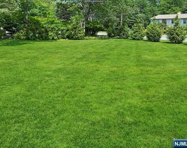 204 Deerfield - Photo Thumbnail 29