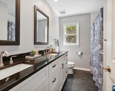 204 Deerfield - Photo Thumbnail 18