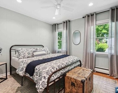 204 Deerfield - Photo Thumbnail 15
