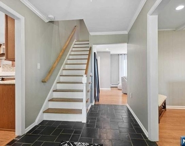204 Deerfield - Photo Thumbnail 2