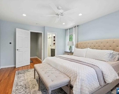 204 Deerfield - Photo Thumbnail 12