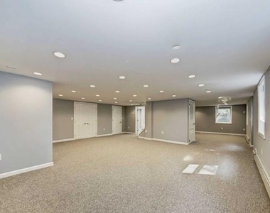 204 Deerfield - Photo Thumbnail 23