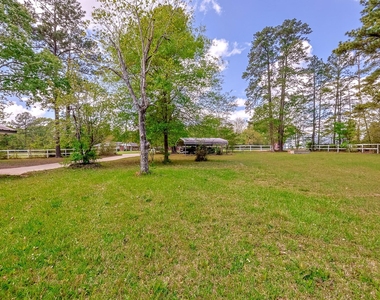 8 Vick Road - Photo Thumbnail 37