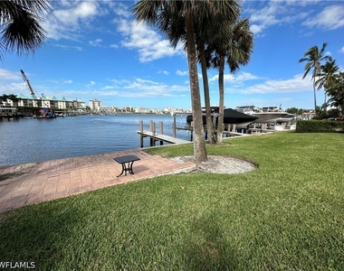 9101 Vanderbilt Drive - Photo Thumbnail 26