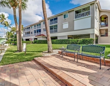 9101 Vanderbilt Drive - Photo Thumbnail 20