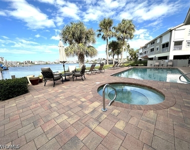 9101 Vanderbilt Drive - Photo Thumbnail 22