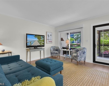 3200 Gulf Shore Boulevard N - Photo Thumbnail 6