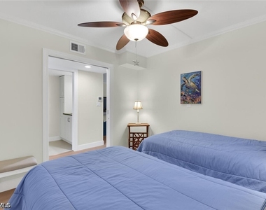 3200 Gulf Shore Boulevard N - Photo Thumbnail 20