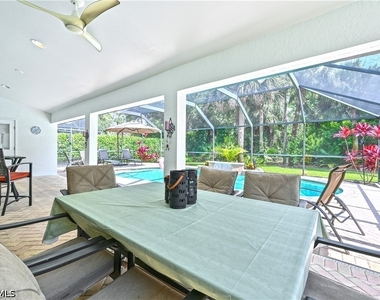 6453 Autumn Woods Boulevard - Photo Thumbnail 14