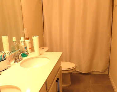 10818 Sugar Pine Lane - Photo Thumbnail 12