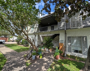 9017 Rue Cambon Street - Photo Thumbnail 1