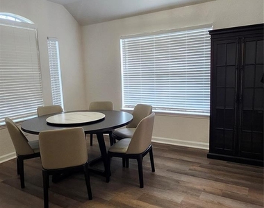 17238 Maple Hollow Drive - Photo Thumbnail 3