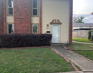 1413 Bonanza Road - Photo Thumbnail 2