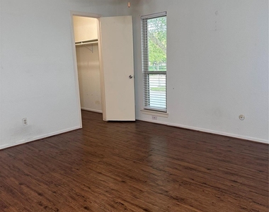 1413 Bonanza Road - Photo Thumbnail 32