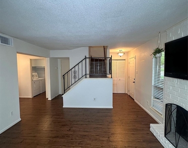 1413 Bonanza Road - Photo Thumbnail 10