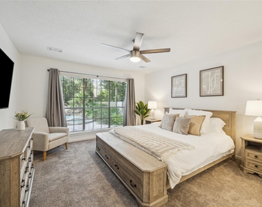89 Towering Pines Drive - Photo Thumbnail 10
