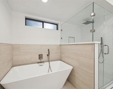 89 Towering Pines Drive - Photo Thumbnail 12