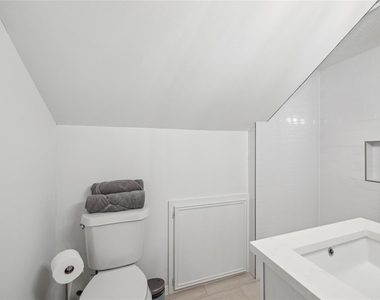 89 Towering Pines Drive - Photo Thumbnail 18