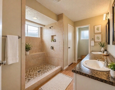 3511 Palm Grove Drive - Photo Thumbnail 7
