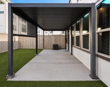 817 Kamano Avenue - Photo Thumbnail 25