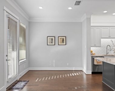 817 Kamano Avenue - Photo Thumbnail 12