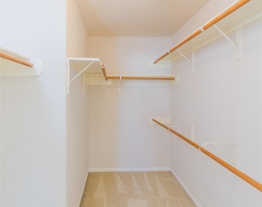 14202 Ballfour Park Lane - Photo Thumbnail 7