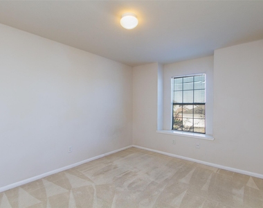 14202 Ballfour Park Lane - Photo Thumbnail 12