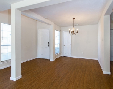 14202 Ballfour Park Lane - Photo Thumbnail 4