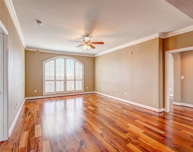 2299 Lone Star Drive - Photo Thumbnail 2