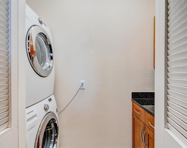 2299 Lone Star Drive - Photo Thumbnail 9