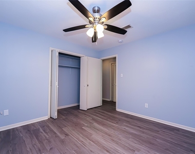 2306 Wallingford Drive - Photo Thumbnail 26
