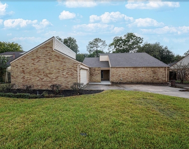 2306 Wallingford Drive - Photo Thumbnail 1