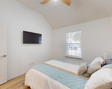 18 Avenswood Place - Photo Thumbnail 13