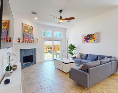 18 Avenswood Place - Photo Thumbnail 21