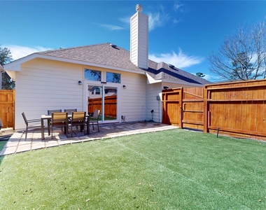 18 Avenswood Place - Photo Thumbnail 23