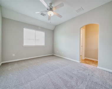 5619 Riverstone Crossing Drive - Photo Thumbnail 29