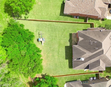5619 Riverstone Crossing Drive - Photo Thumbnail 31