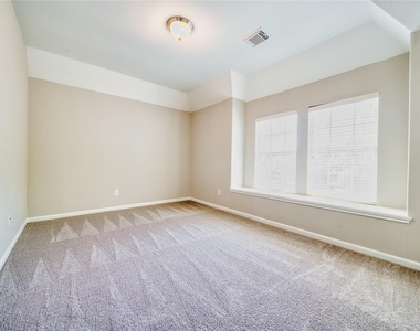 5619 Riverstone Crossing Drive - Photo Thumbnail 30