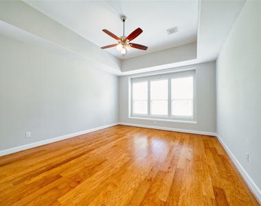 5619 Riverstone Crossing Drive - Photo Thumbnail 20
