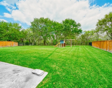 5619 Riverstone Crossing Drive - Photo Thumbnail 32