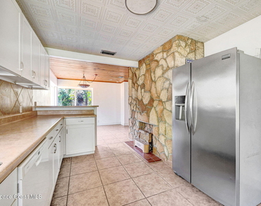 100 Tampa Avenue - Photo Thumbnail 5