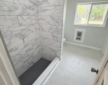 100 Tampa Avenue - Photo Thumbnail 9