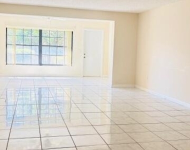 125 Kingsway - Photo Thumbnail 4